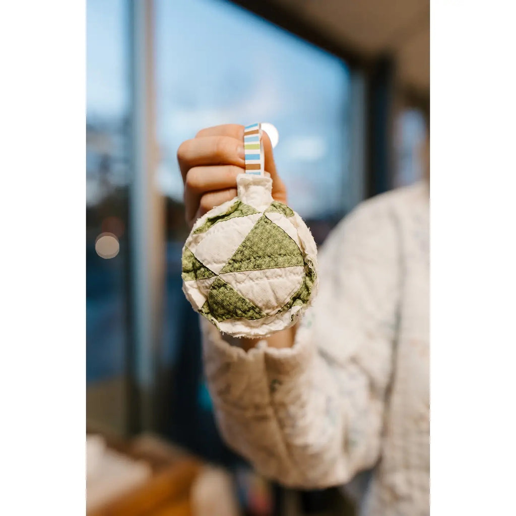 Quilt Holiday Ornaments